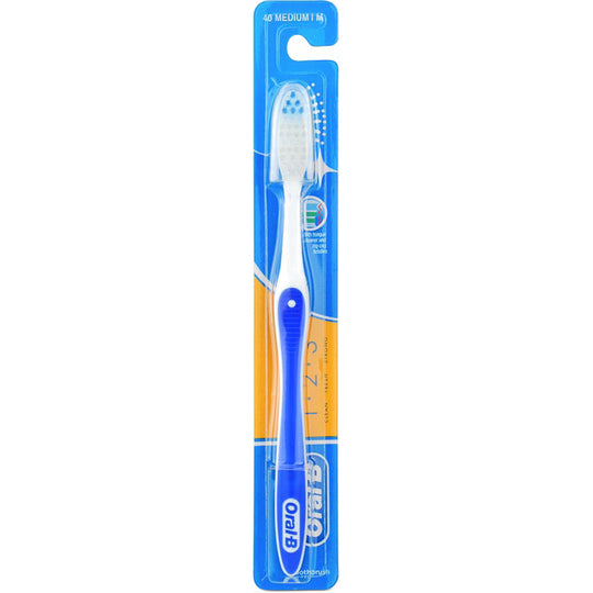 Oral-B Toothbrush Medium With Cap - Tray of 12