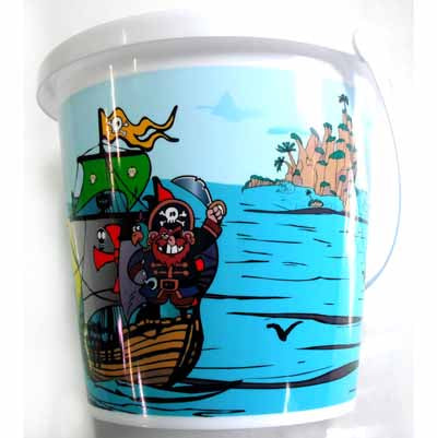 Pirate design bucket